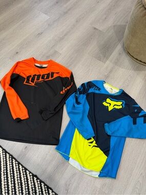 Boys youth XL Fox racing + thor jerseys